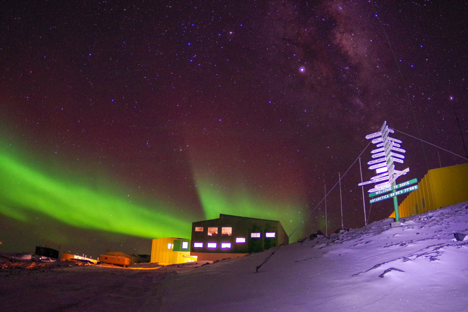 Aurora over station buildings. Photo: Liam Carroll.